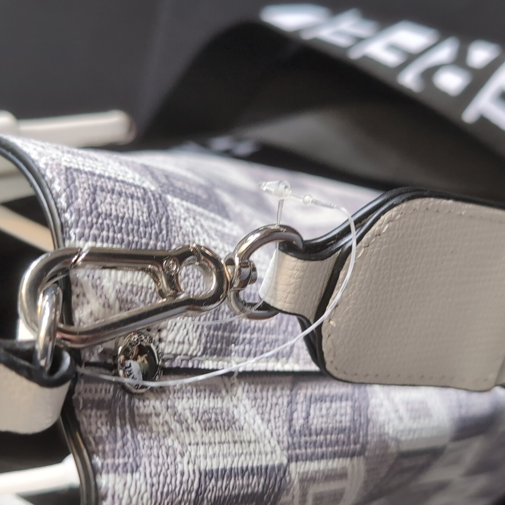 Karl Lagerfeld Paris Adele Crossbody Bucket - Picture 7 of 7